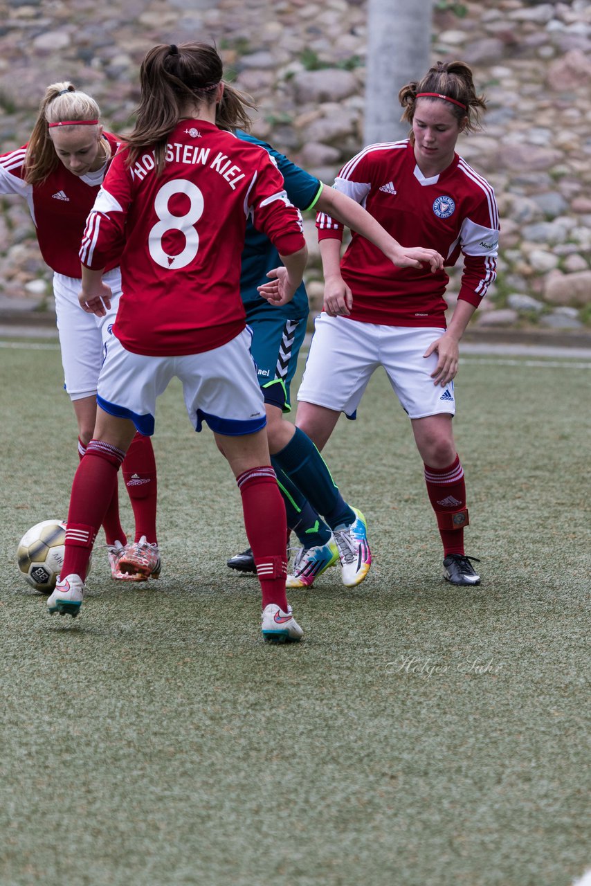 Bild 322 - B-Juniorinnen Pokalfinale VfL Oldesloe - Holstein Kiel : Ergebnis: 0:6